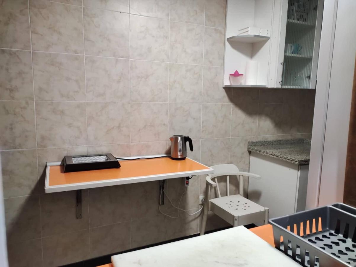 35-3- Комната В Квартире Для Семьи От 1 До 4 Человек В Центре Аликанте Экстерьер фото